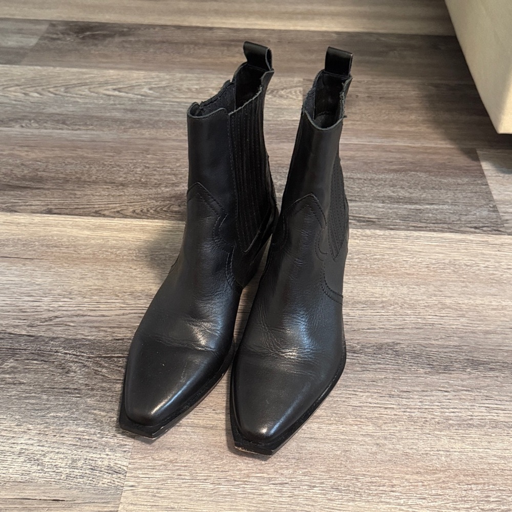 Dolce Vita Black Leather Ankle Boots